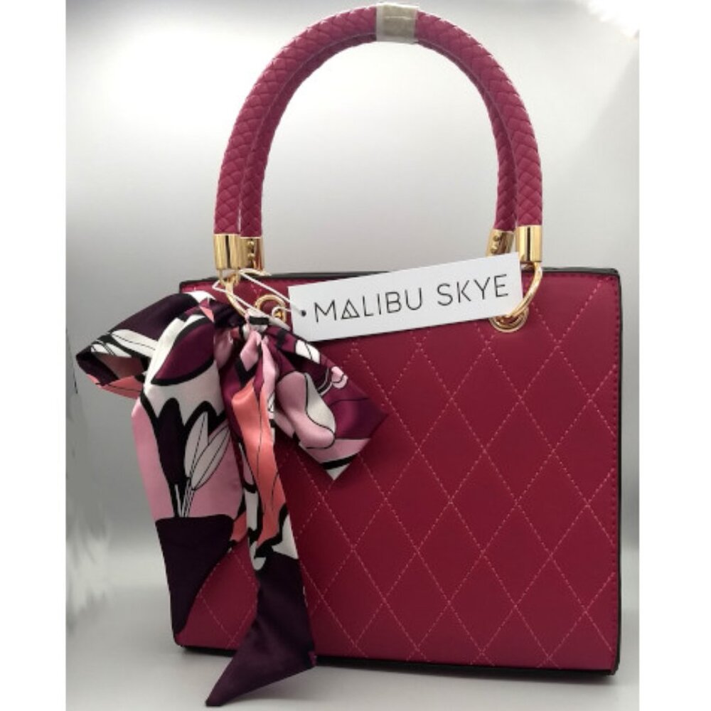 Malibu Skye Pink Purse with Twillie